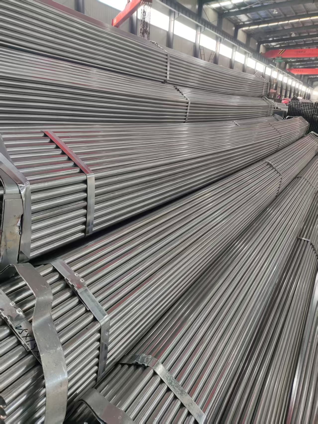 6-point (25 mm) × 1.9 mm Galvanized Round Pipe